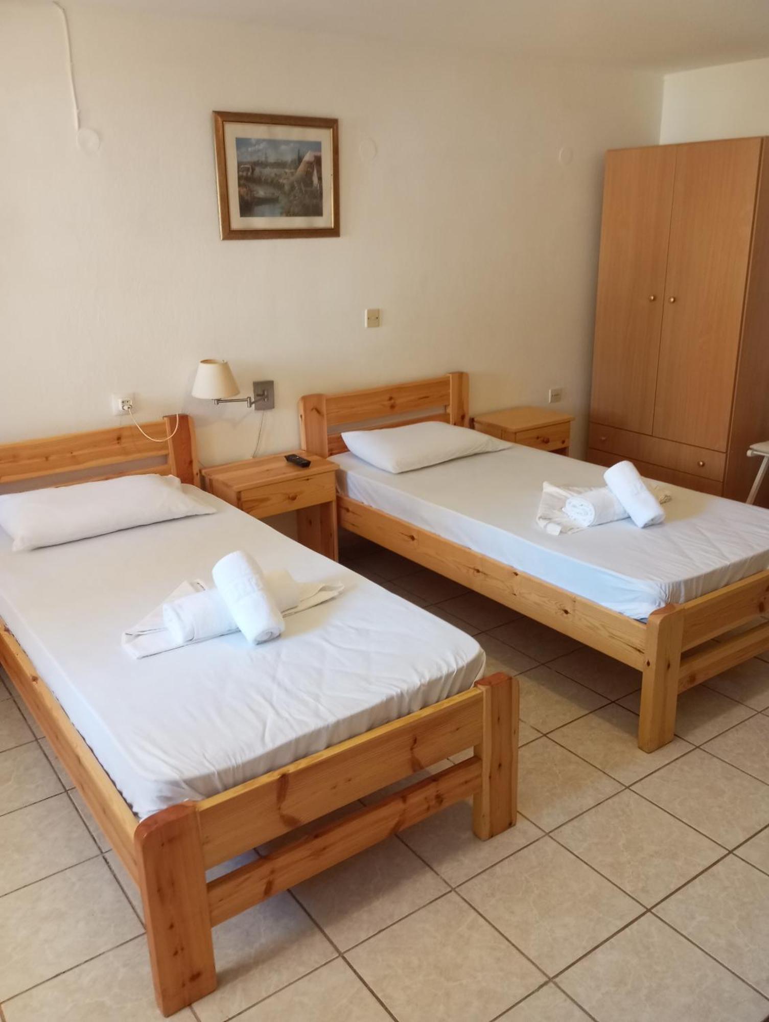 Paradisos Kastellorizou Apartment Megisti